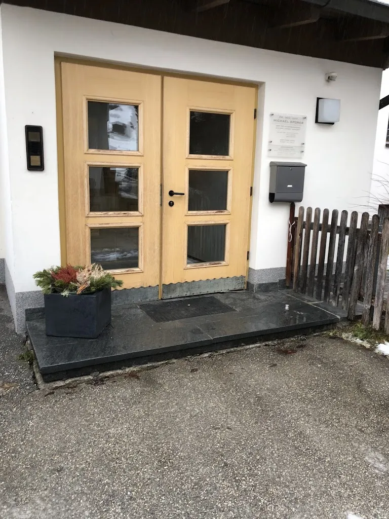 Dr. Michael Sporer in Aschau im Zillertal