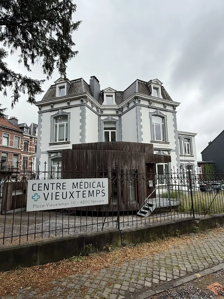 Centre Médical Vieux Temps, Hôpital in Verviers