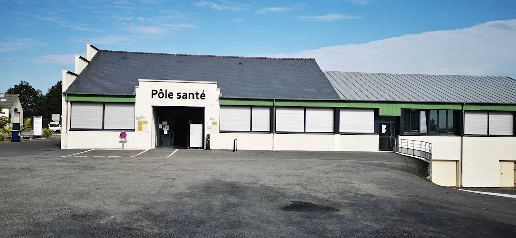 Dr Anaelle REYNAUD Arzt in Livré-sur-Changeon
