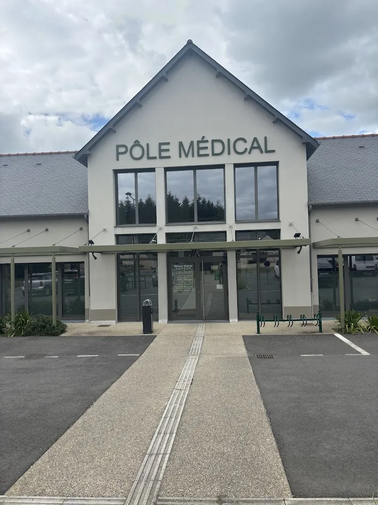 Docteur Germain NOREE médecin à Louvigné-de-Bais
