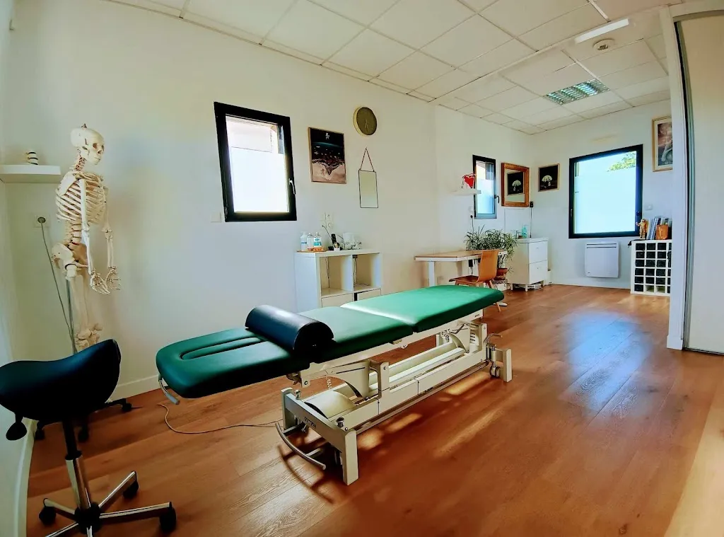 COLOMBEL Karim - Kinésithérapeute medico a Pleugueneuc