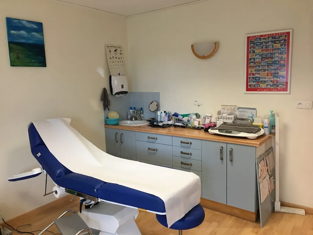 Dr Henri-Pierre EVANNO doctor en Plouhinec
