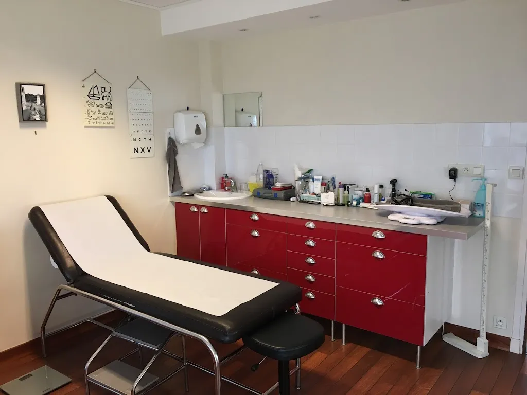 Dr Corentin CARRIOU doctor en Plouhinec