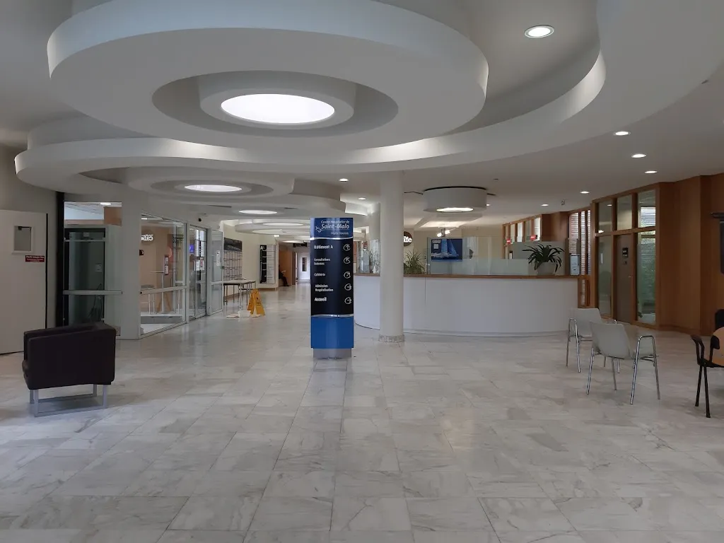 Hospital Center De Saint-Malo_Saint-Malo_slider_image_2