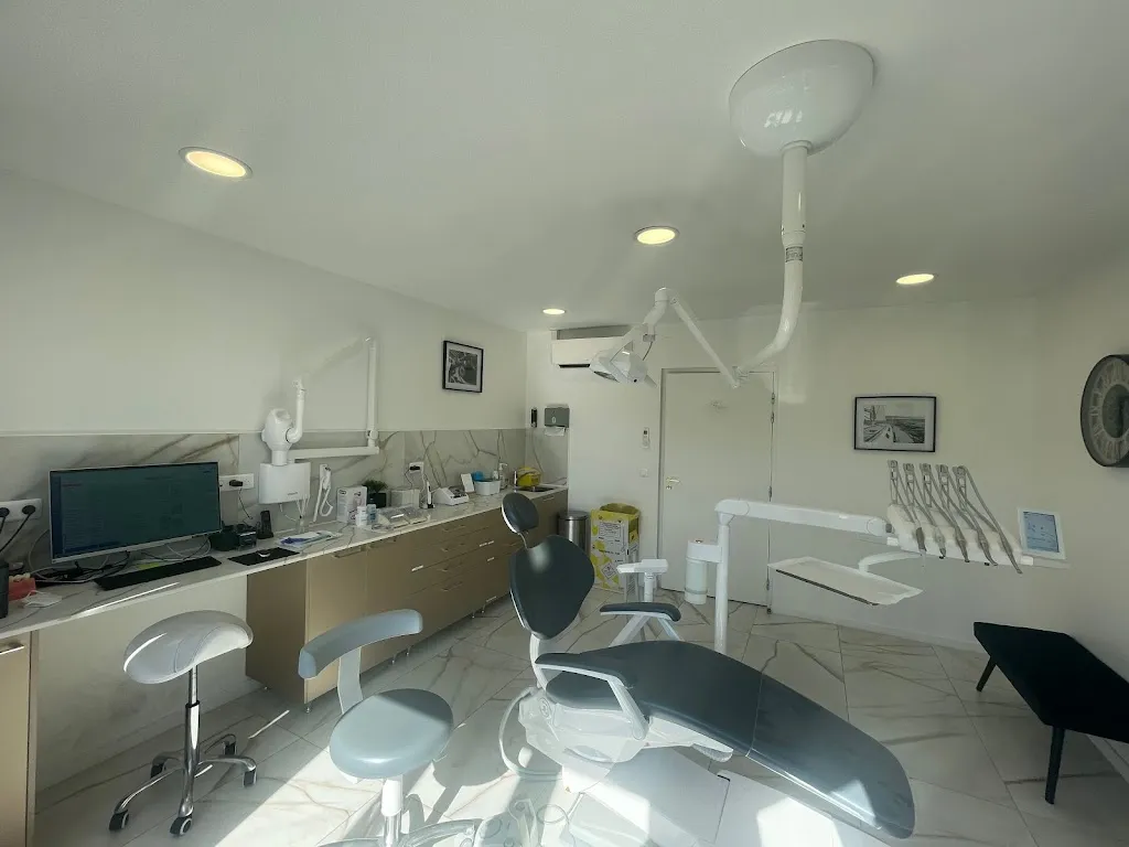 Centre de santé, d'orthodontie et d'esthétique Partner's Santé ( agrée VTC )_Tremblay_slider_immagine_1