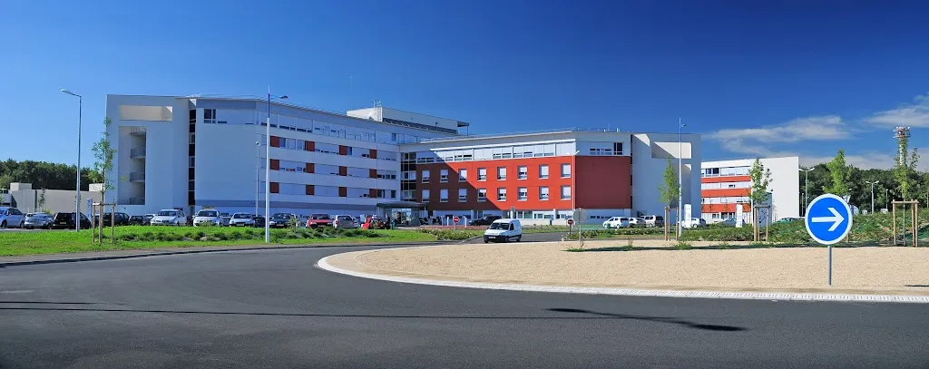 Pôle Santé Léonard De Vinci Arzt in Chambray-lès-Tours