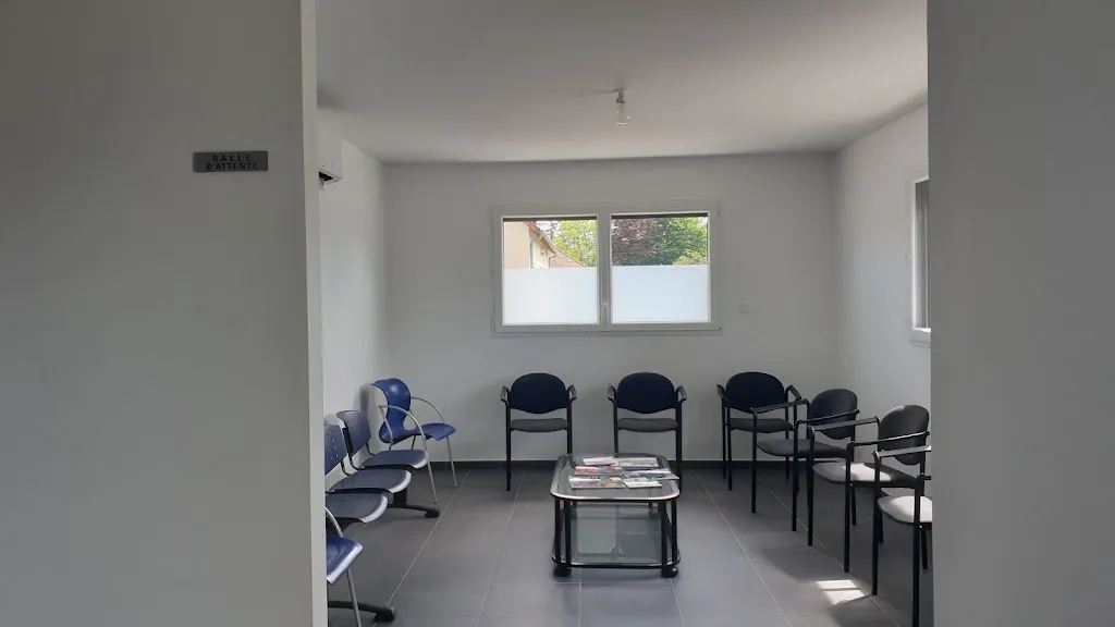 Dr Ercan Koçak doctor en Châteauroux