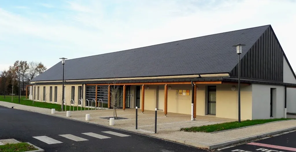 Maison de santé Arzt in Lorris
