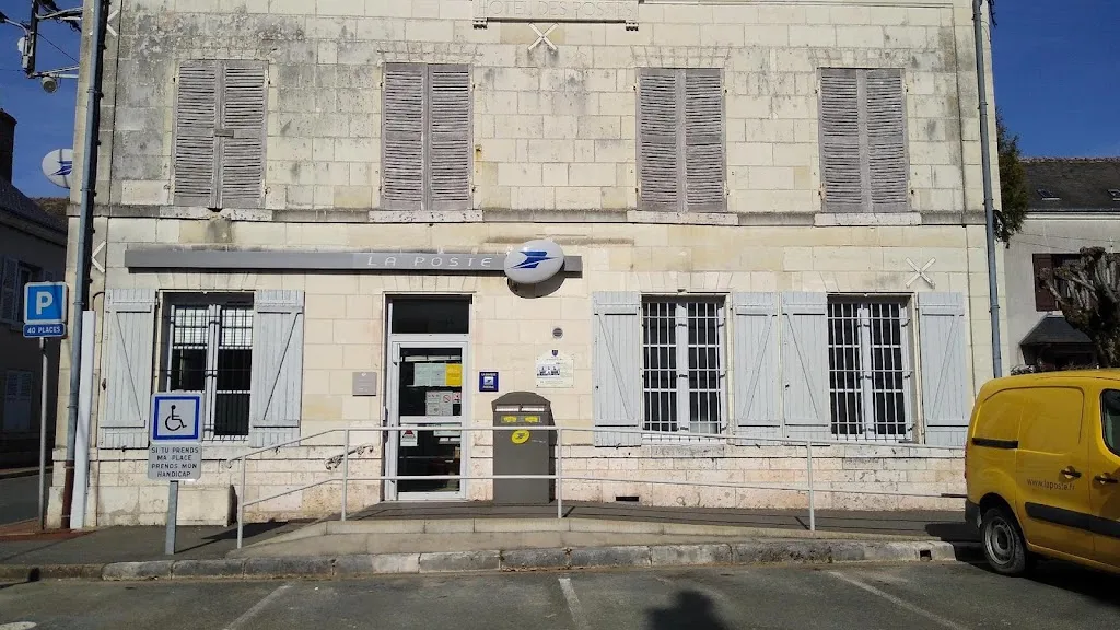 Post Office doctor en Pontlevoy