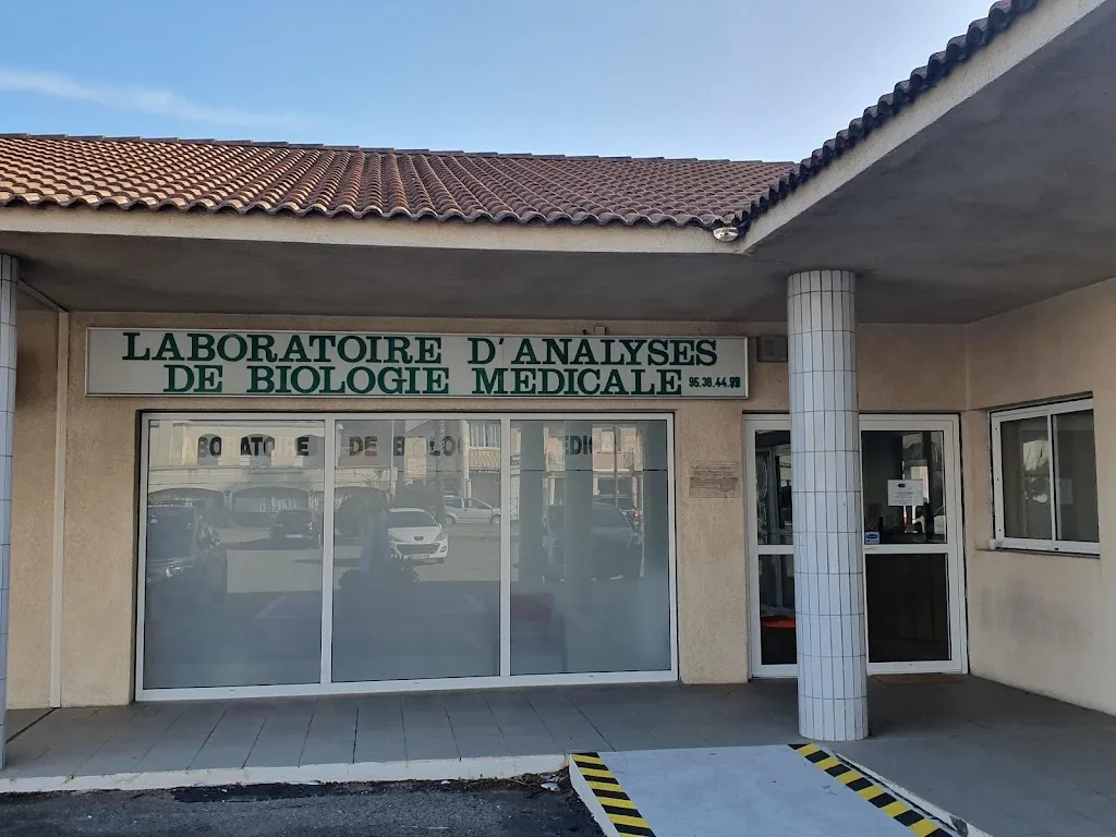 Laboratoire Moriani - San-Nicolao - BIOGROUP CORSE doctor in Santa-Lucia-di-Moriani