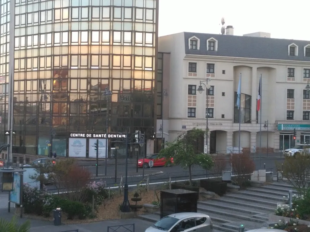 Centre de Santé Dentaire Nogent-Le Perreux_Nogent-le-Bas_slider_bild_3