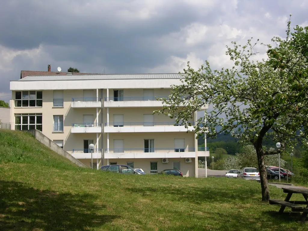 La Louviere Ville doctor in Senones
