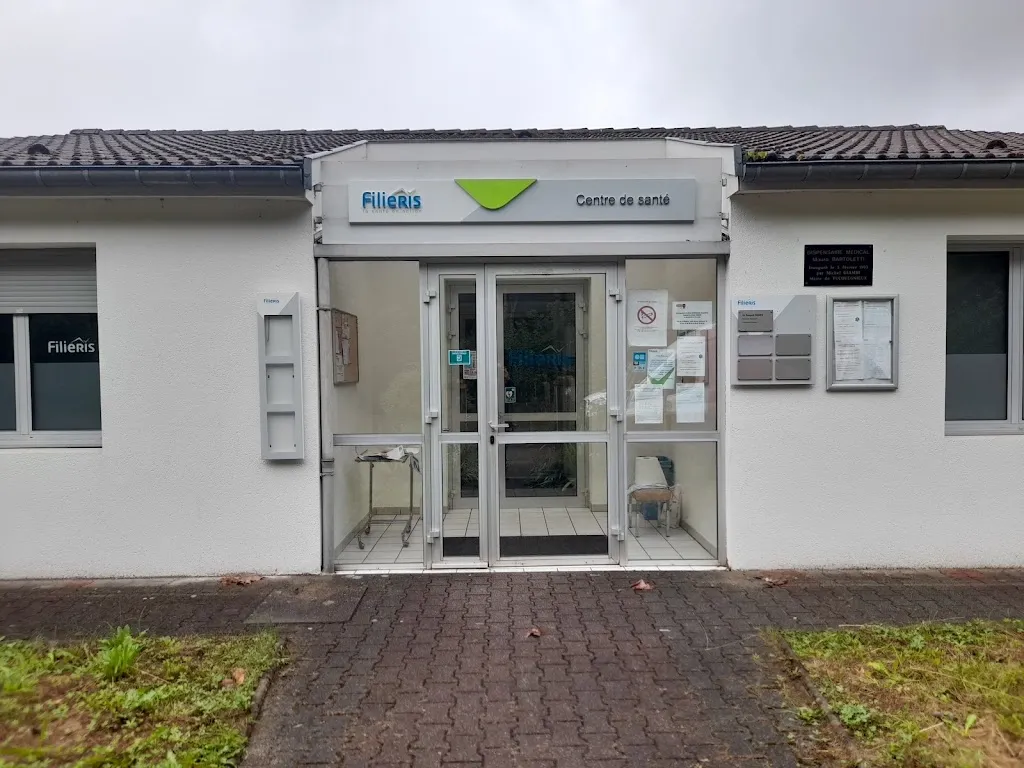 Health Center Filieris Arzt in Tucquegnieux