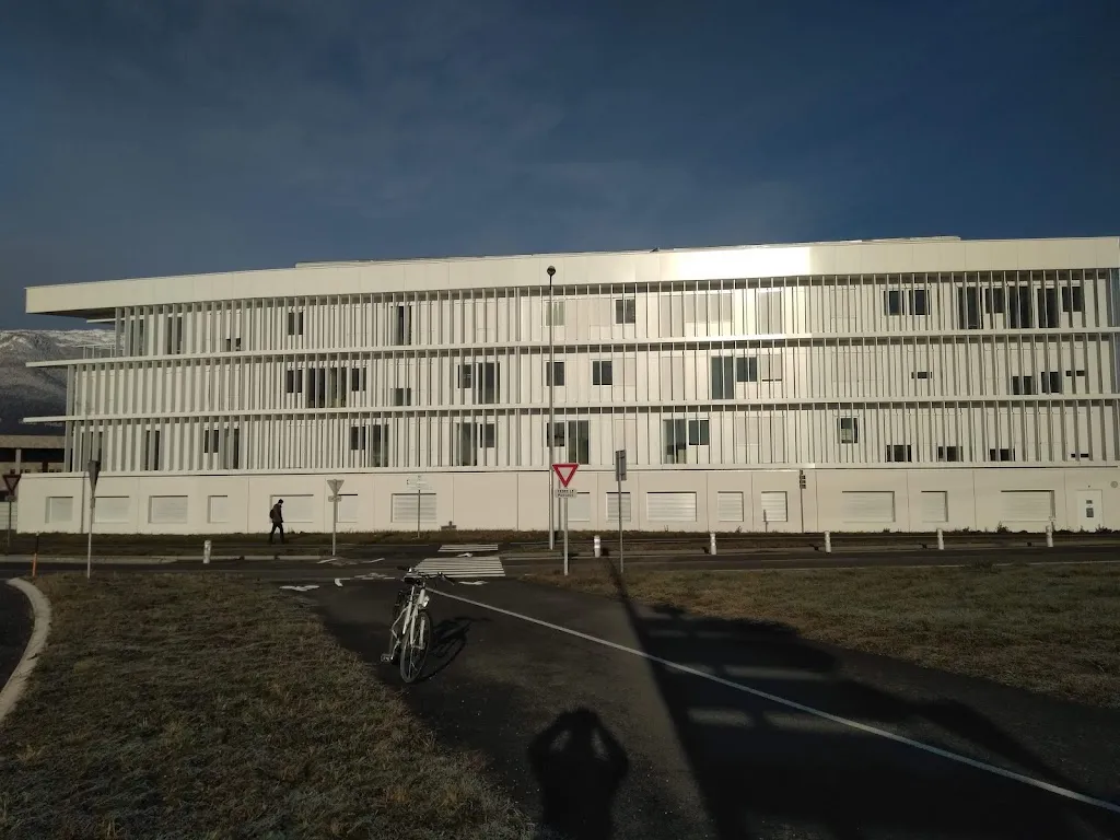 Medical Home Pluridisciplinaire Du Pays De Gex_Challex_slider_bild_2