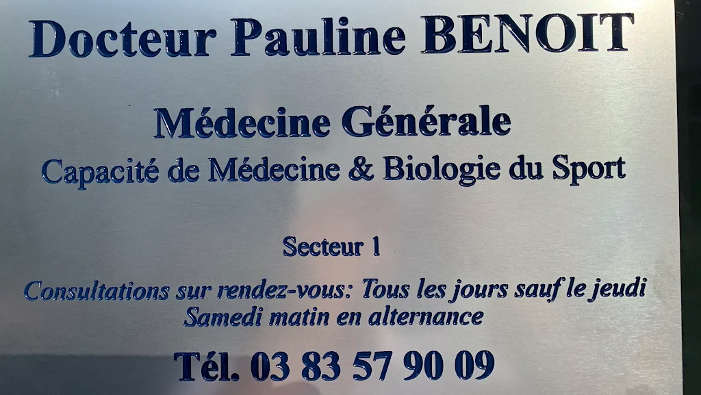Dr Pauline Benoit