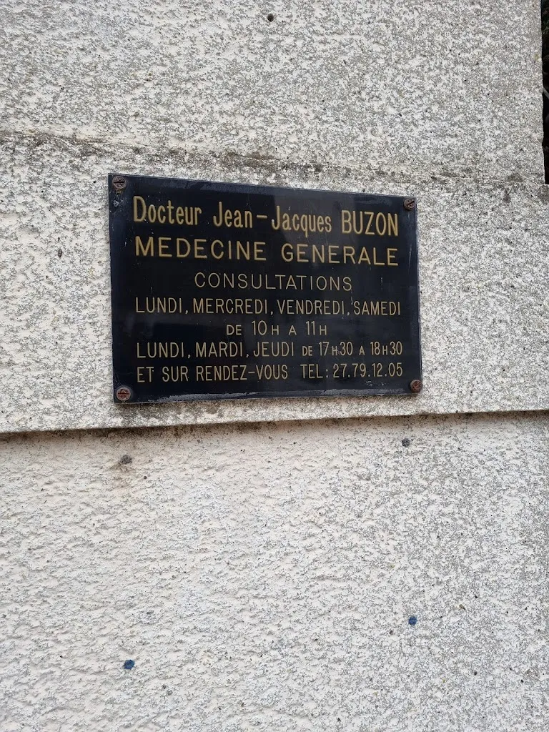 Buzon Jean-Jacques doctor en Avesnes-les-Aubert