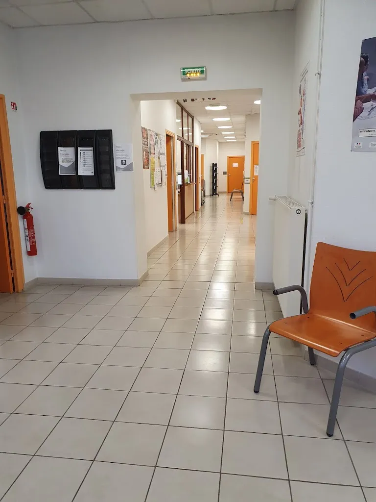 Dispensary Polyvalent De La Carmi Du Nord Pas De Calais_Billy-Montigny_slider_bild_3