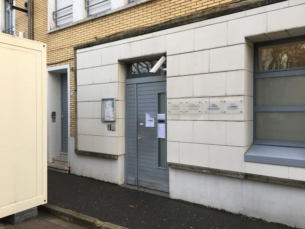 Dr Amandine LEGRAND medico a Bourbourg