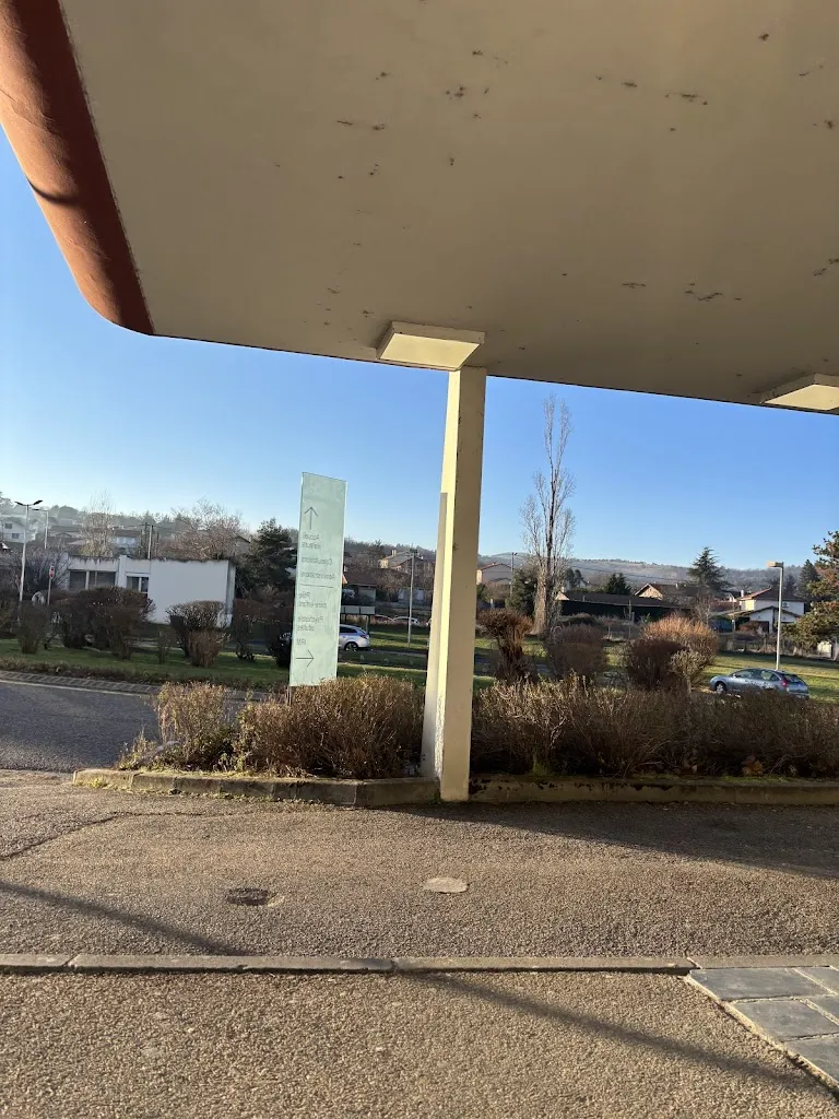 Centre Hospitalier de Montbrison Service des Urgences_Champdieu_slider_immagine_3