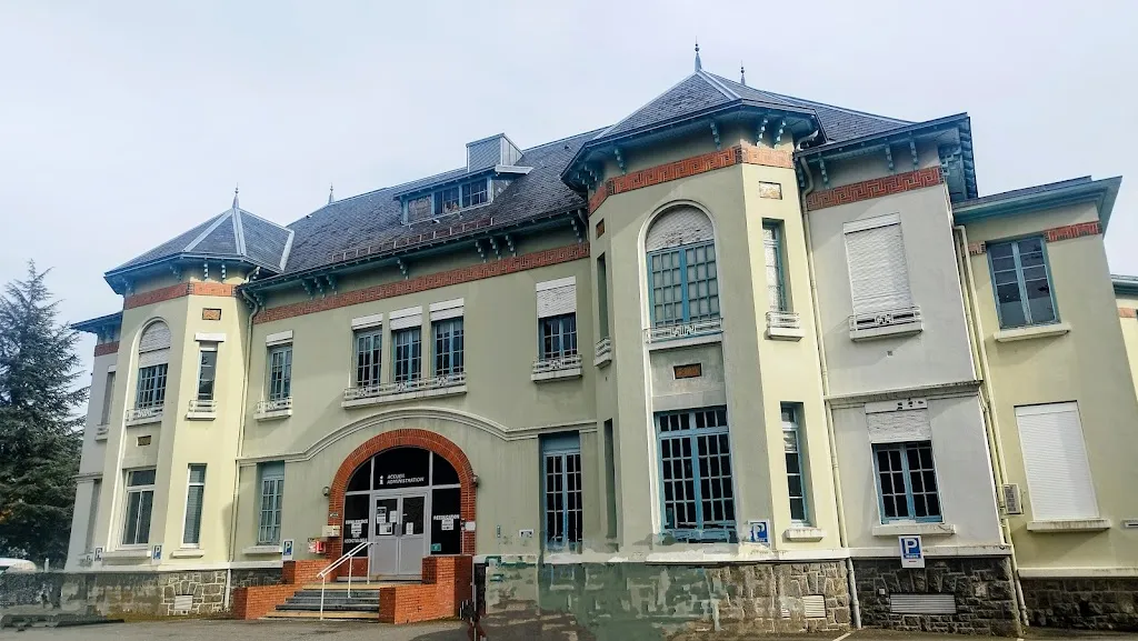 Hospital Center Étienne Clementel