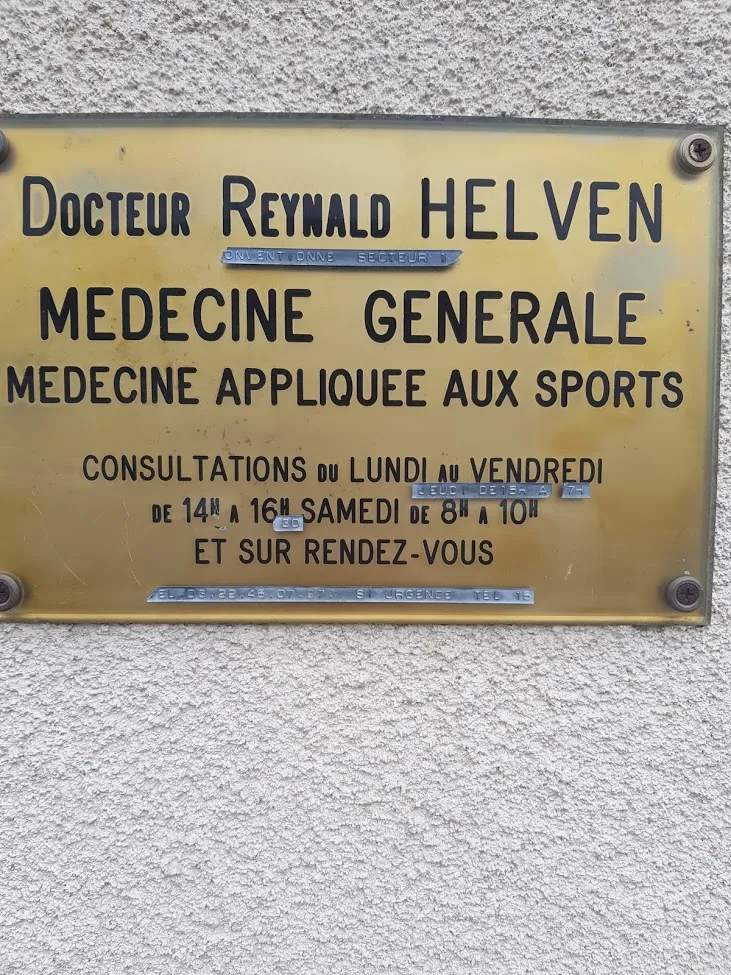 Helven Reynald doctor in Longueau