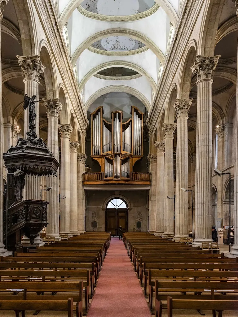 Notre-Dame-de-Saint-Omer Cathedral at Saint-Omer_Saint-Omer_slider_bild_3