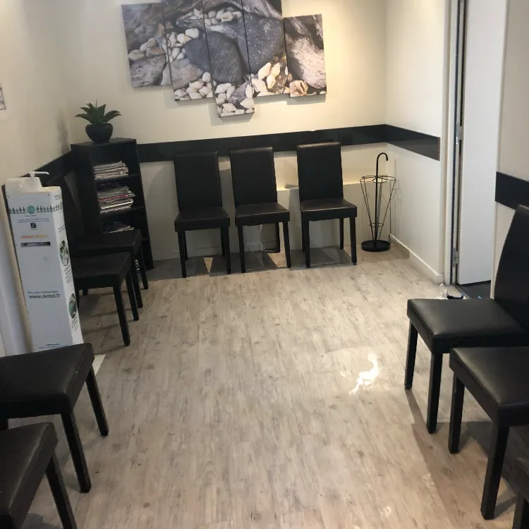 Dr Mircea Marius Secan doctor in Alfortville