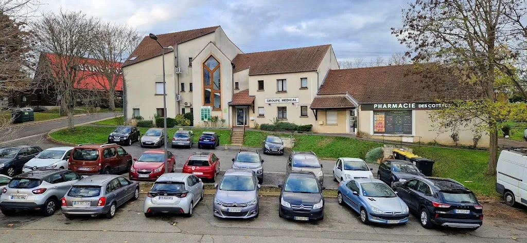 Medical Group Linandes_Cergy-Pontoise_slider_bild_1
