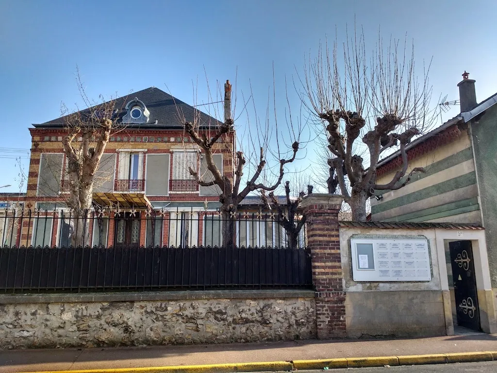 Maison Universitaire de Santé et de Soins Primaires (MUSSP) médecin à Ermont