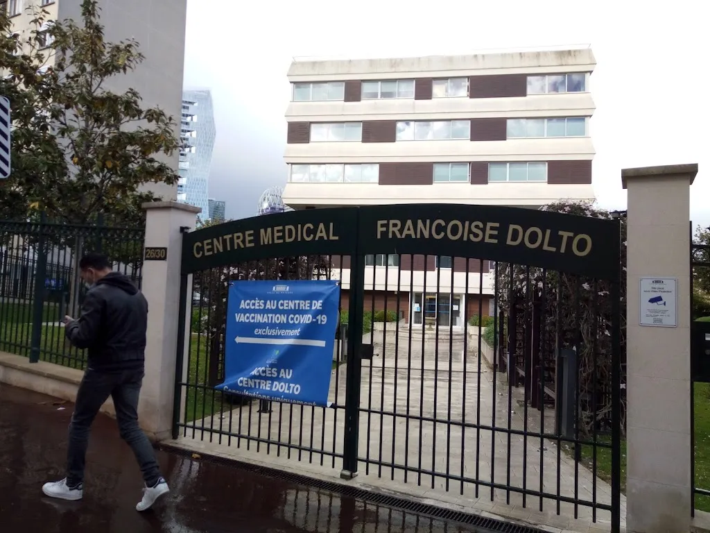 Medical center Dolto_Ozouer-le-Voulgis_slider_image_3