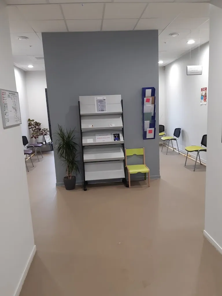 Pôle Santé Samois sur Seine doctor in Samois-sur-Seine