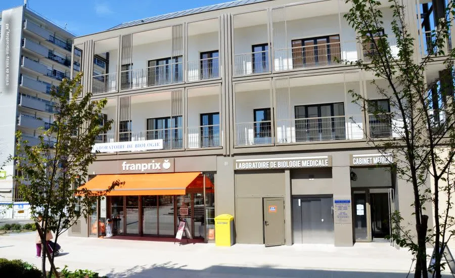 Pole Medical Louvois doctor en Vélizy-Villacoublay