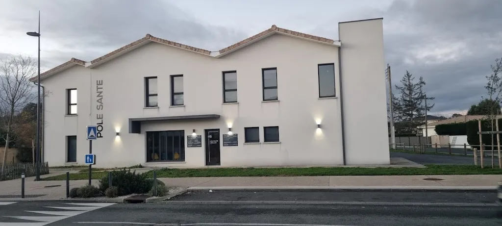 Voltaire Santé Medical Center De Cérillan médecin à Saint-Médard-en-Jalles
