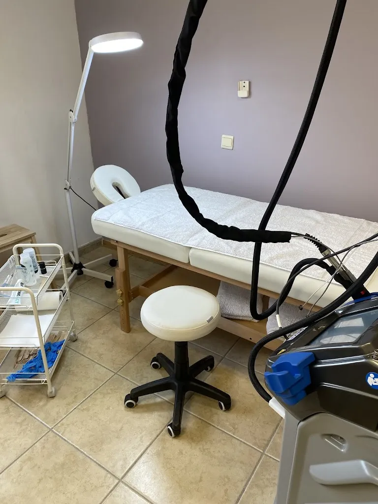 Epilation laser Dr Cachia doctor en Corneilla-la-Rivière