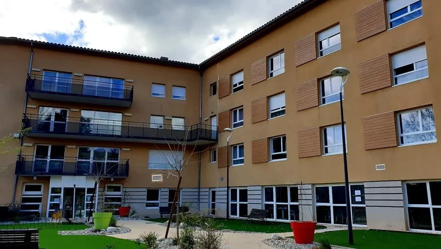 Établissement de soins de suite et de réadaptation Filieris La Pomarède_Les Salles-du-Gardon_slider_immagine_1