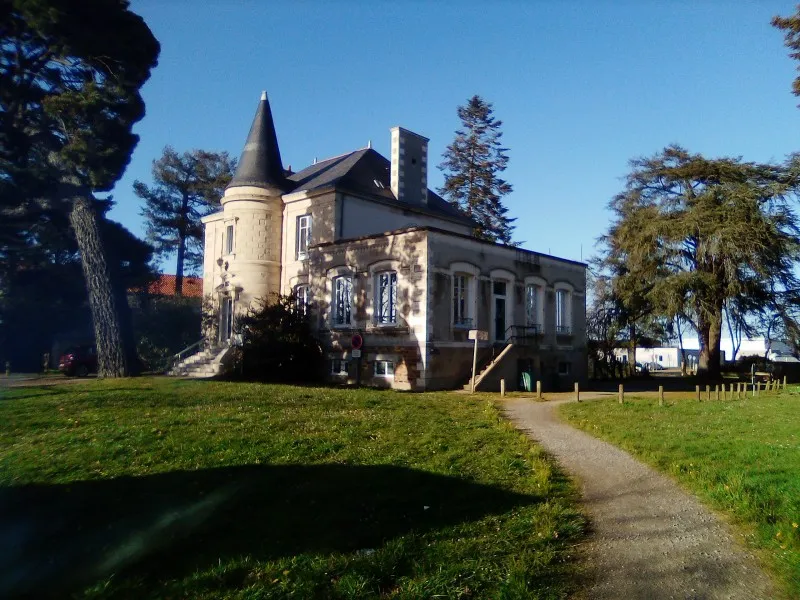 Dr Thomas PLESSIS doctor in Bourgneuf-en-Retz