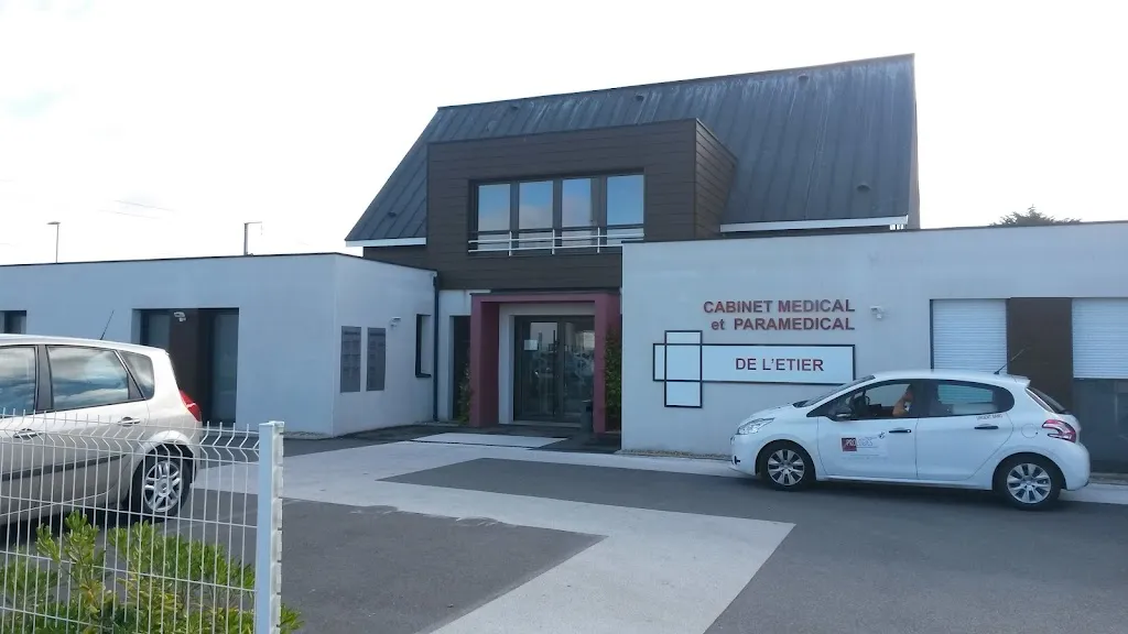 Cabinet médical et paramédical de l'Etier doctor in Le Pouliguen