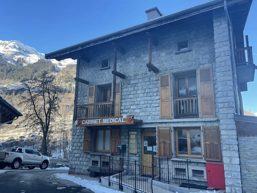 Medical Office Sainte Foy-Tarentaise_Sainte-Foy_slider_image_1