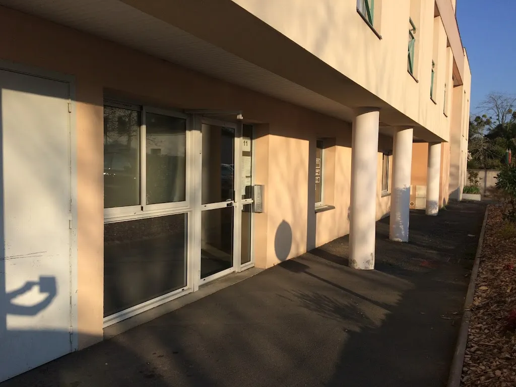 Dr Katy FINEL doctor in Seiches-sur-le-Loir