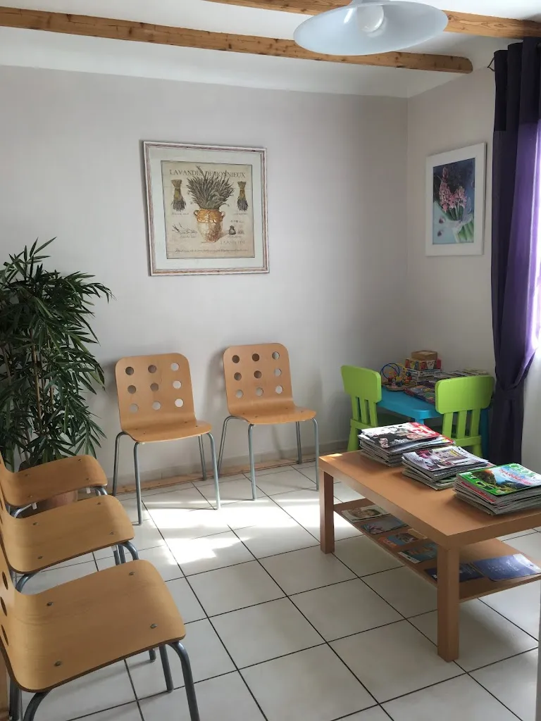 Dr Gaëtane LHEUREUX VIALAN doctor en Pélissanne