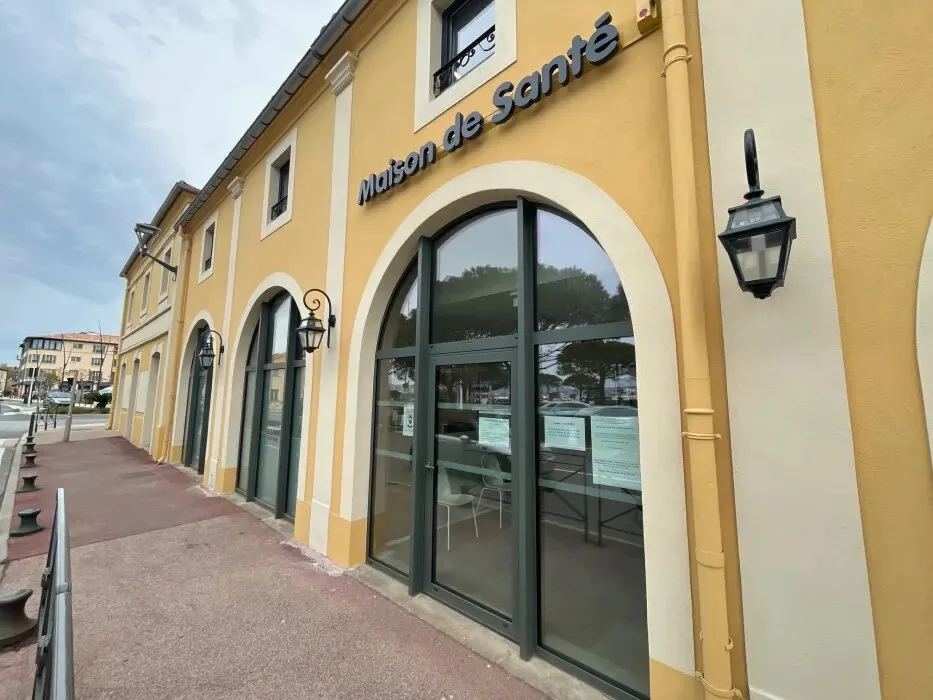 Maison de Santé de Saint-Tropez doctor in Saint-Tropez