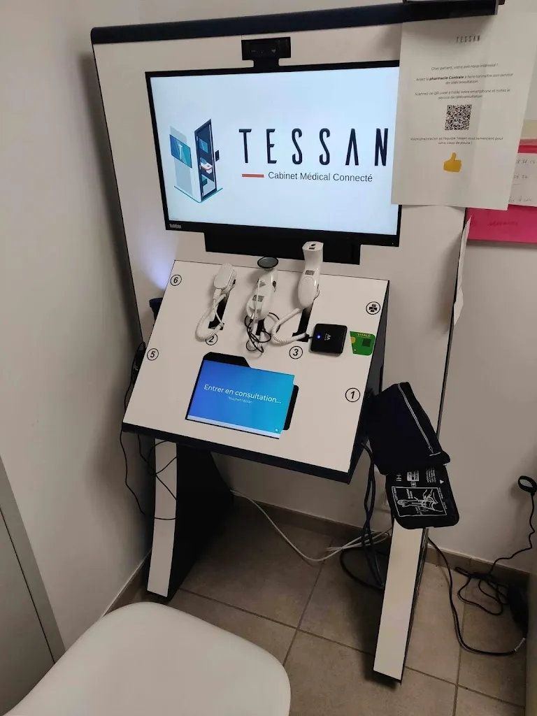Cabine Téléconsultation Médecin Tessan_Firminy_slider_image_2