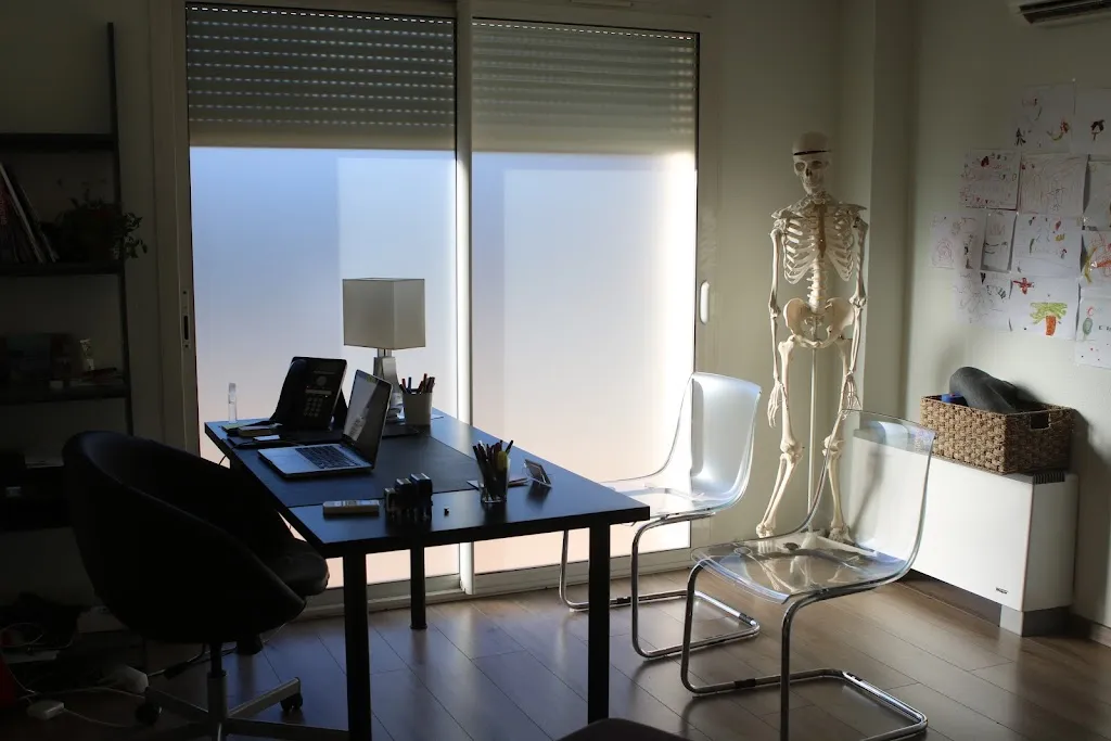 Docteur Loukam Zerzouri Karima_L’Isle-d’Abeau_slider_immagine_2