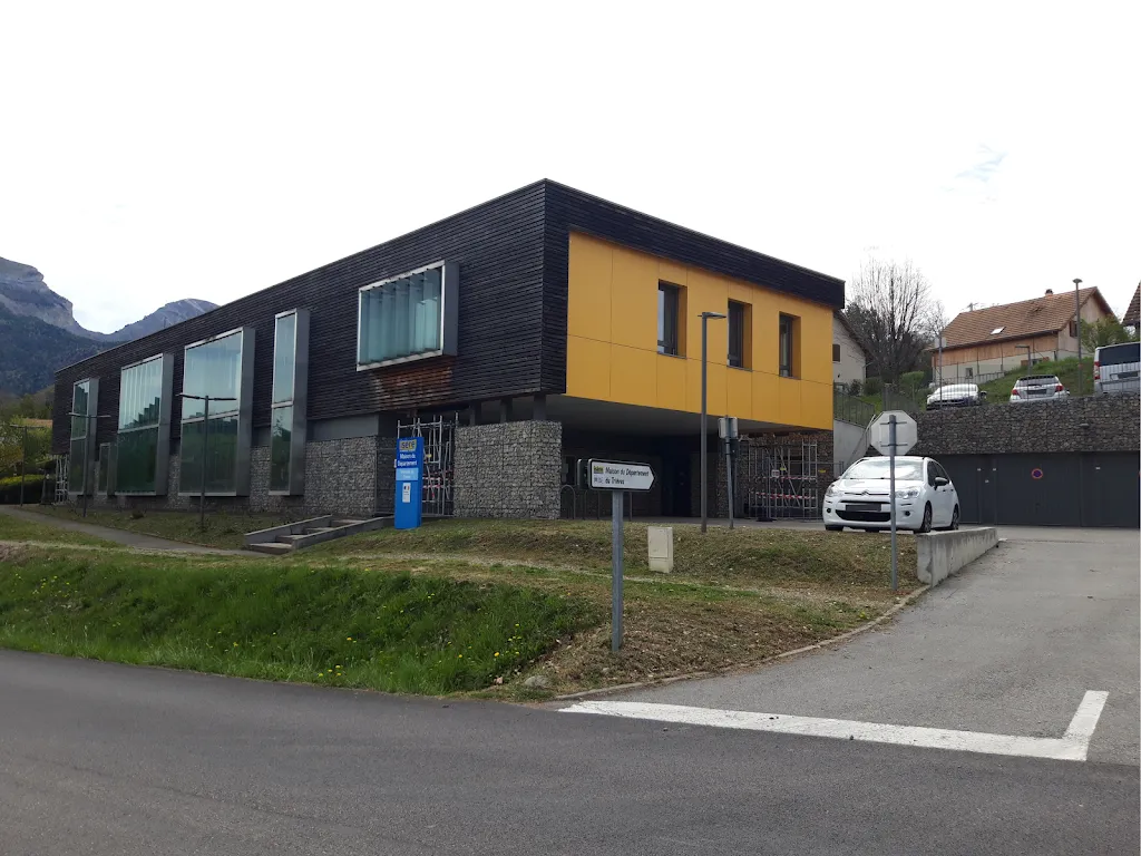 Maison de Département - Trièves doctor in Mens