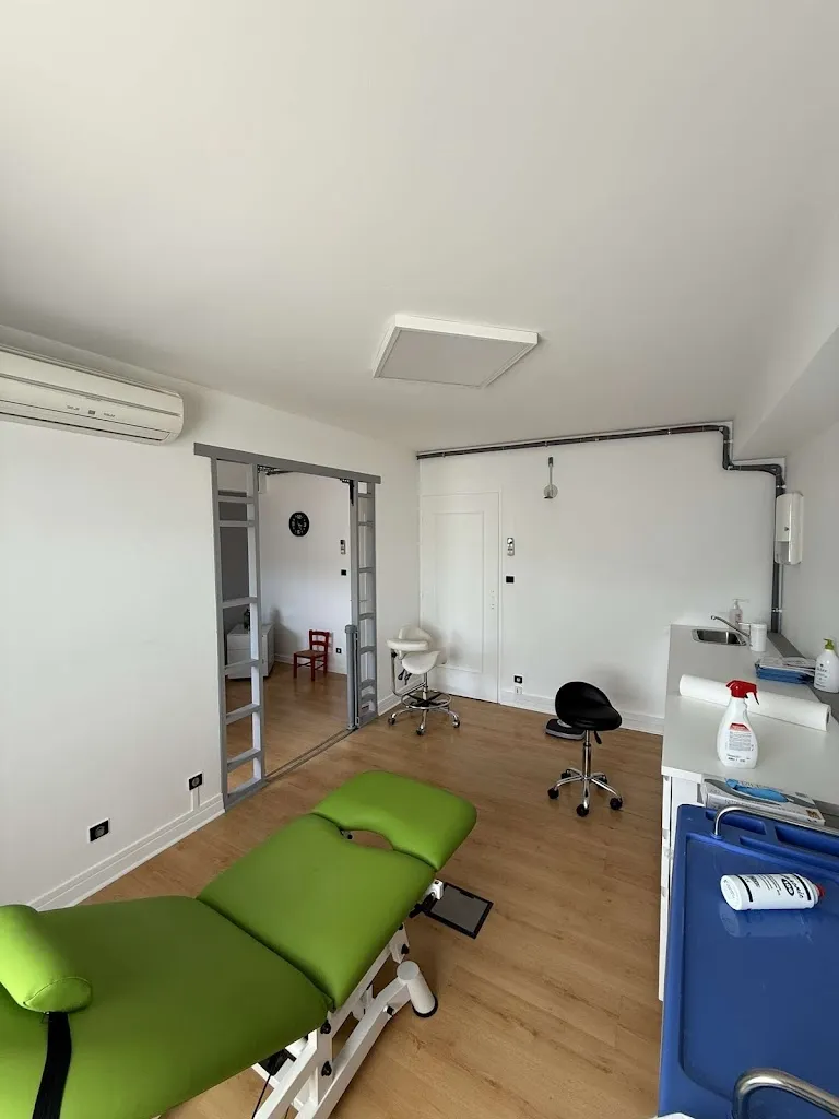 Center Ultrasound Obstetric And Center Gynecological Du Marais - Montluel