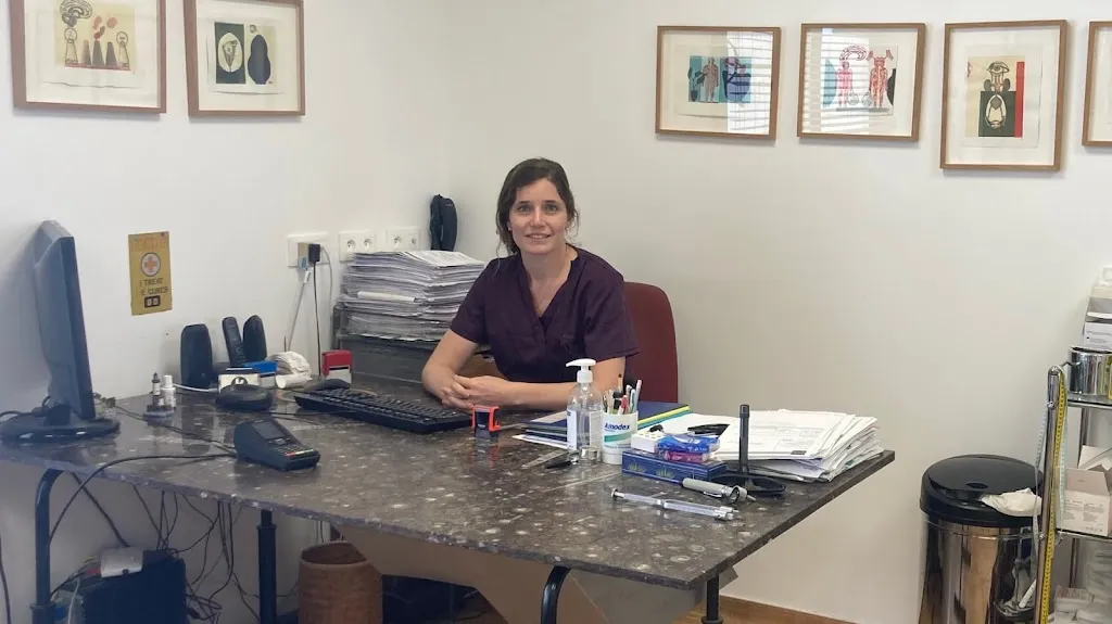 Dr Marie REGAD_Saint-Hilaire-du-Rosier_slider_imagen_1