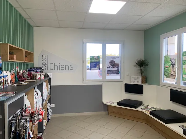 Veterinary Clinic of Écharrières_Saint-Jean-de-Bournay_slider_image_3