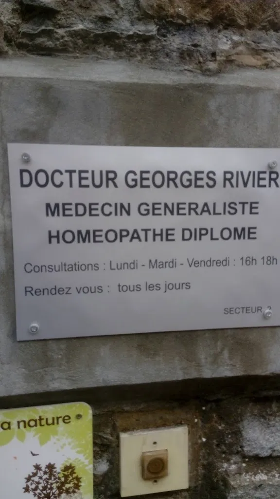 Rivier Georges doctor in Villemoirieu