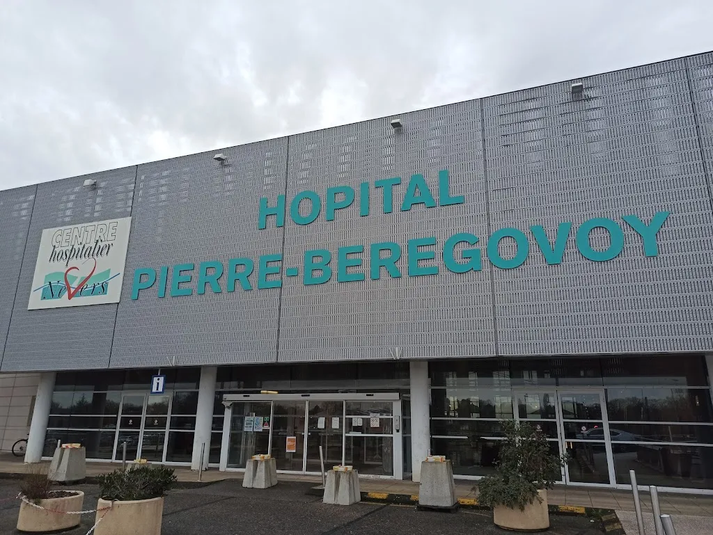 Hôpital PIERRE-BEREGOVOY doctor in Challuy