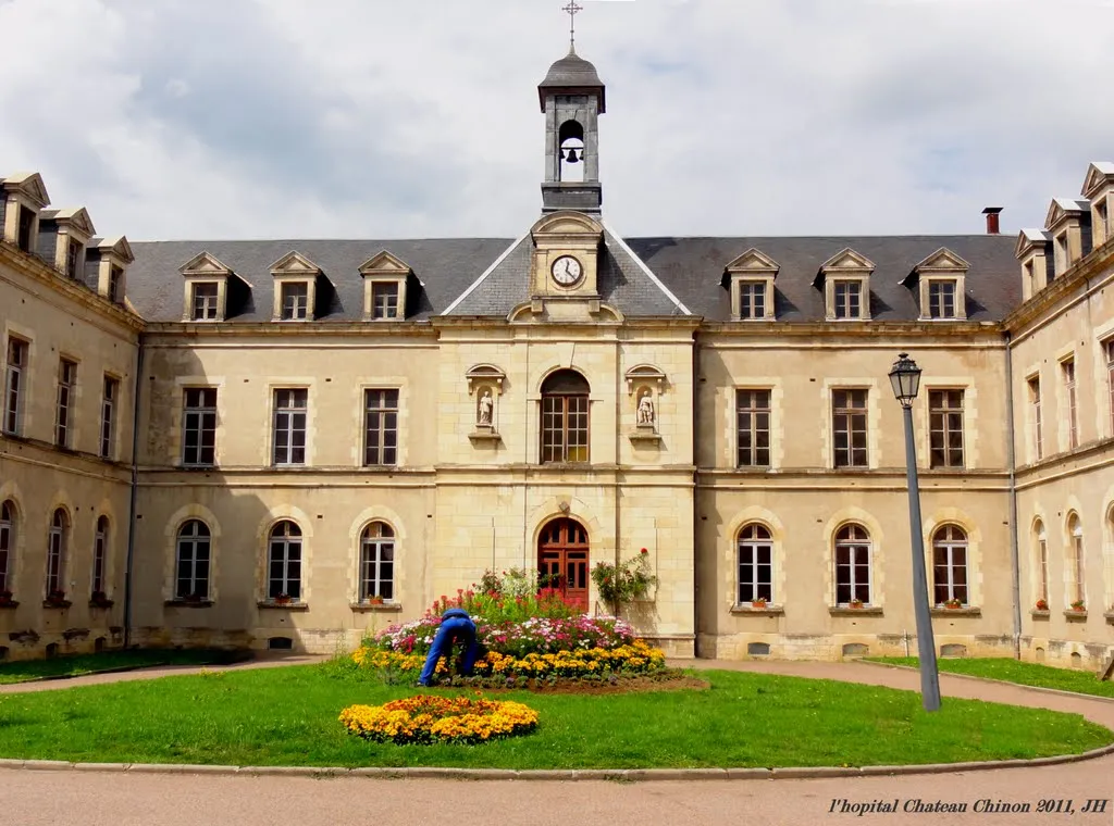 Hospital / Hospice De Château-Chinon_Château-Chinon(Ville)_slider_immagine_2